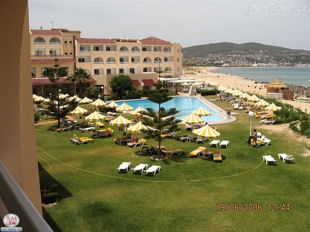 Tunisko-bazen-a-plaz-3298