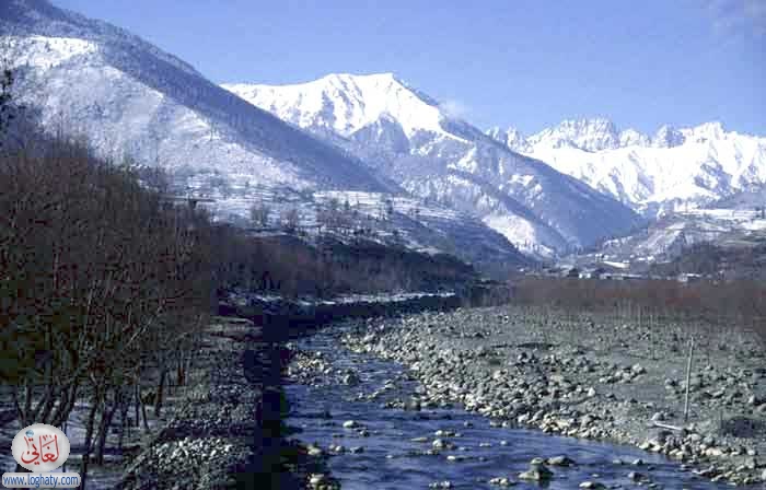 kashmir snow scene